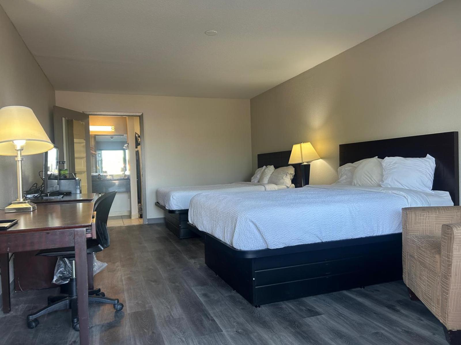 Travelodge By Wyndham Natchitoches Esterno foto